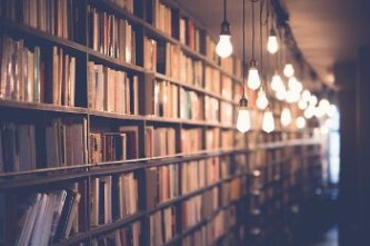 给孩子买保险的话投保人是写谁